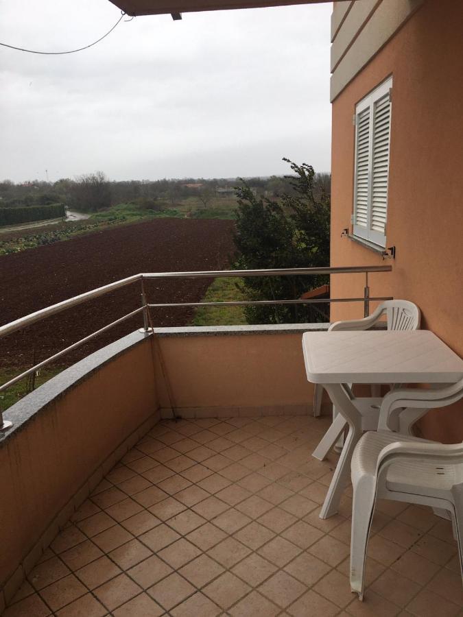 Apartman Valbandon Fazana Bagian luar foto