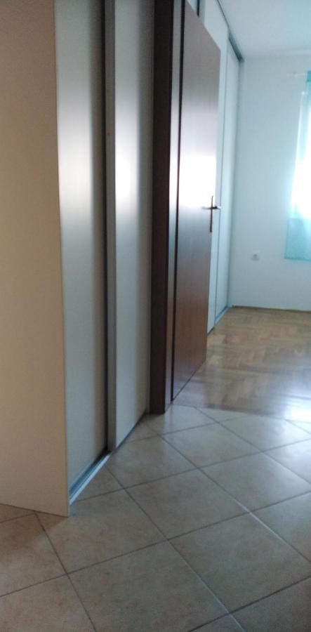 Apartman Valbandon Fazana Bagian luar foto
