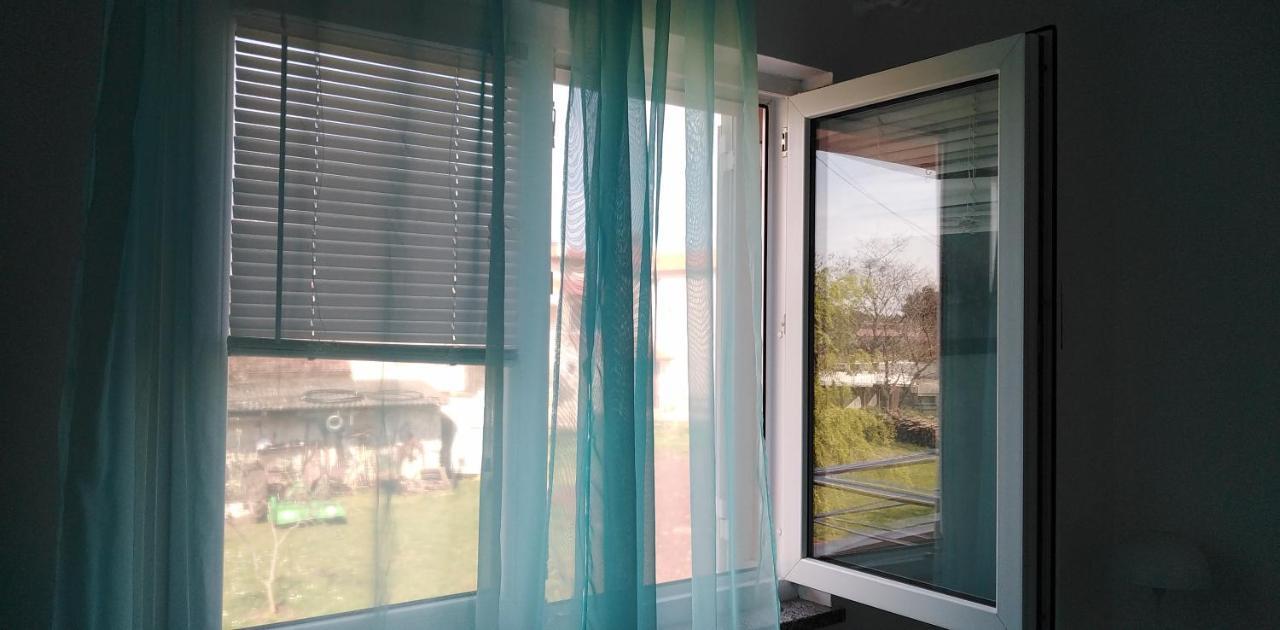 Apartman Valbandon Fazana Bagian luar foto