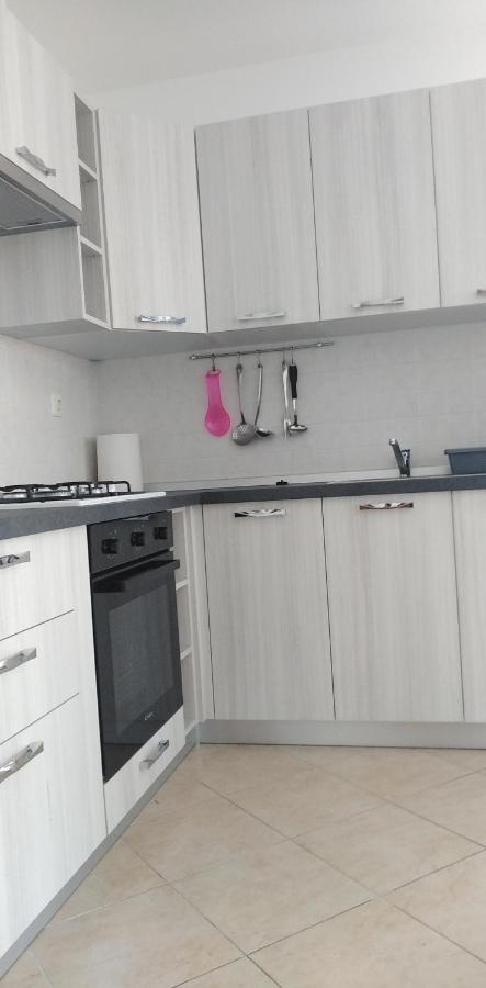Apartman Valbandon Fazana Bagian luar foto