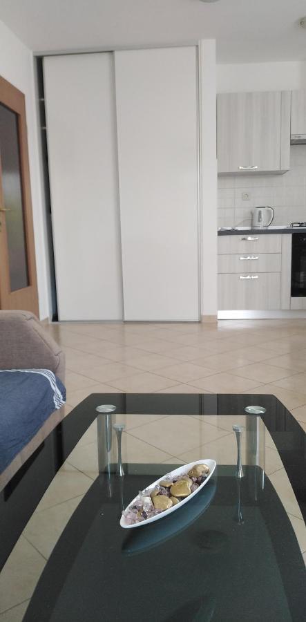 Apartman Valbandon Fazana Bagian luar foto