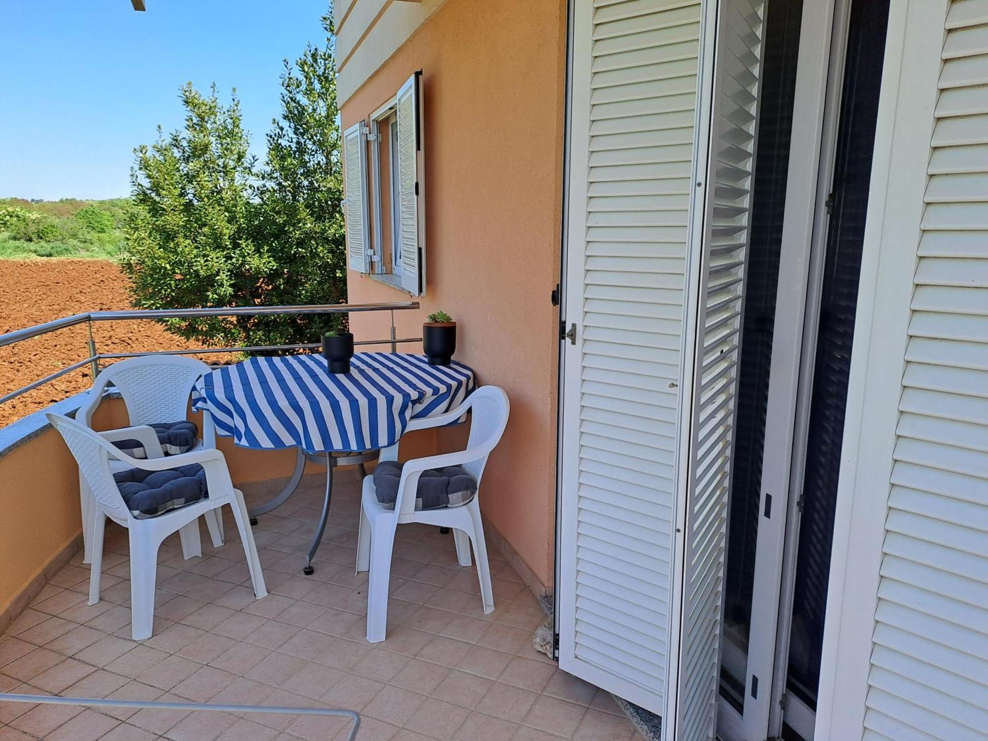 Apartman Valbandon Fazana Bagian luar foto