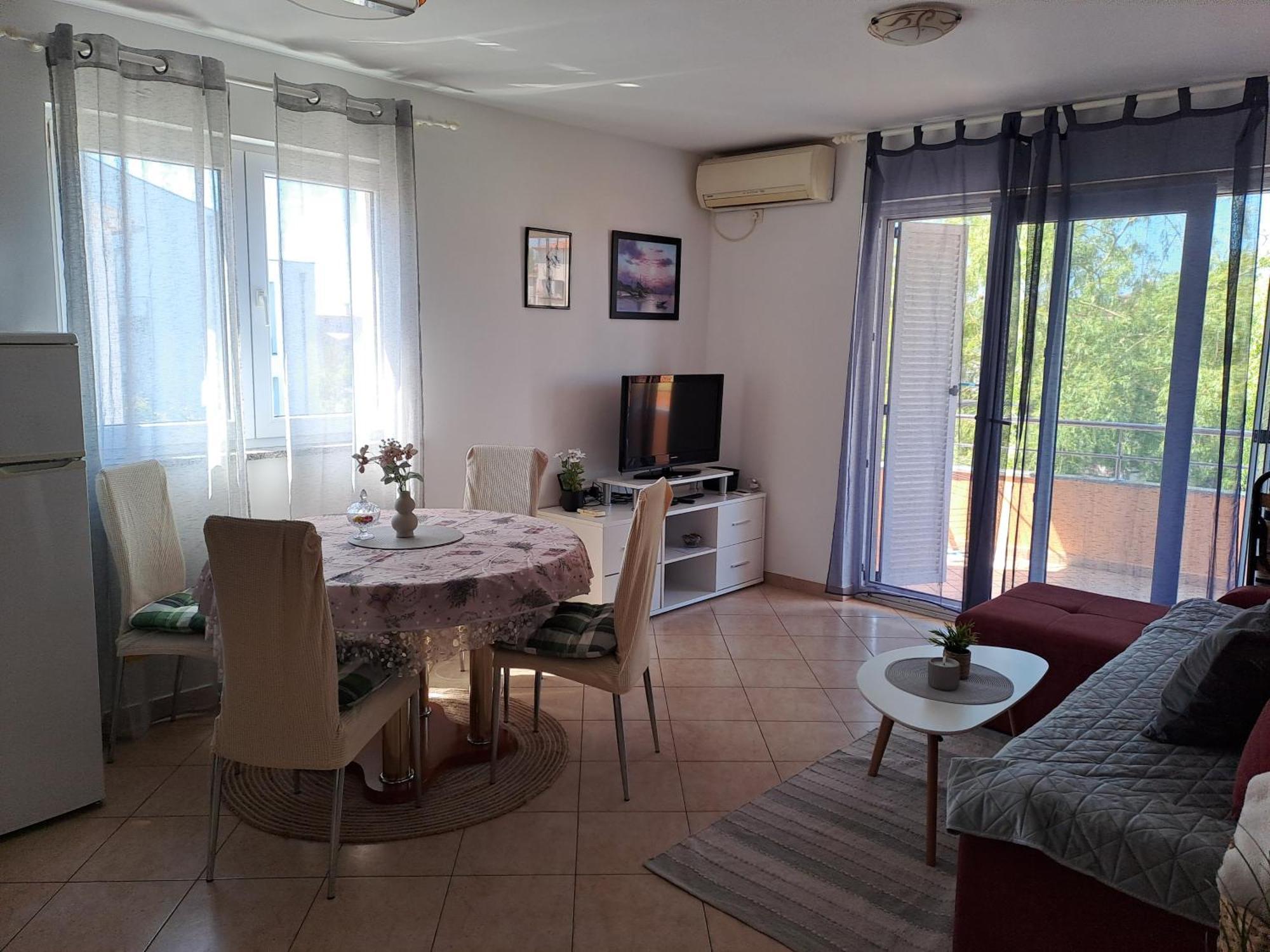 Apartman Valbandon Fazana Bagian luar foto